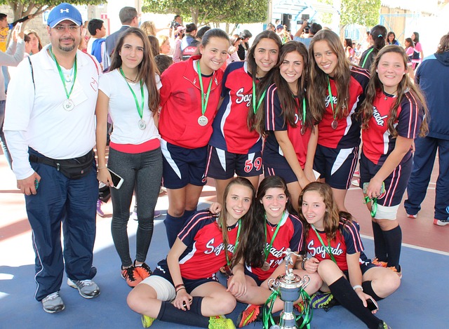 黄健翔的评 黄健翔的评