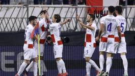 队的一位替 队的一位替