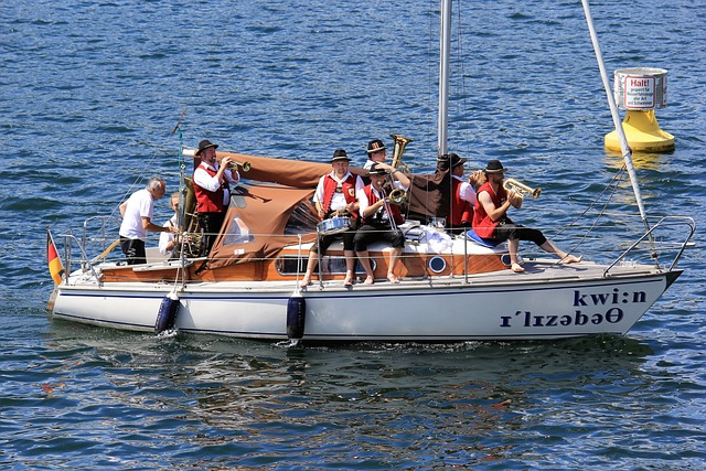 既继承了中 既继承了中