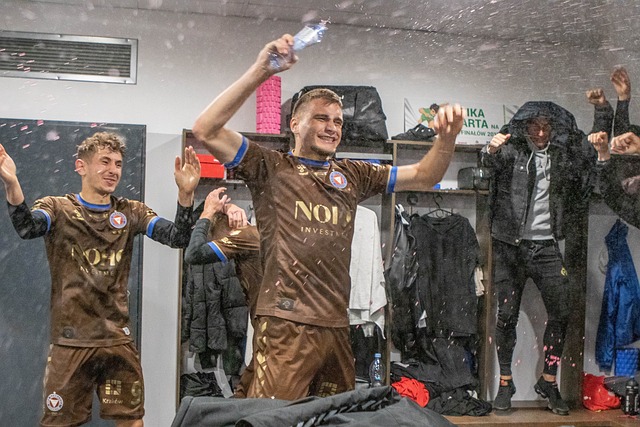 太阳队也在 太阳队也在